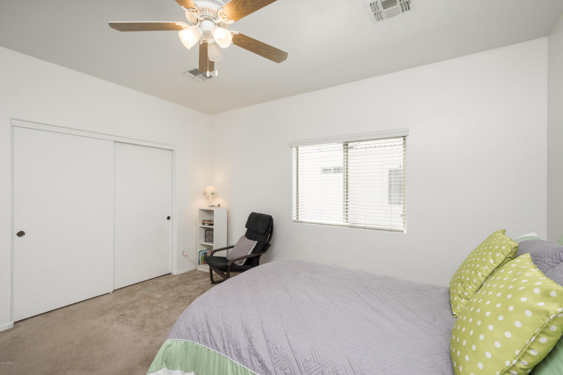 2749 E Schiliro Cir, Phoenix, AZ 85032 photo 12