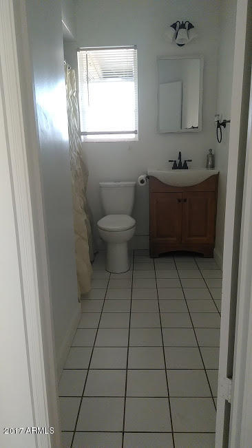 2925 N 15th Dr, Phoenix, AZ 85015 photo 7