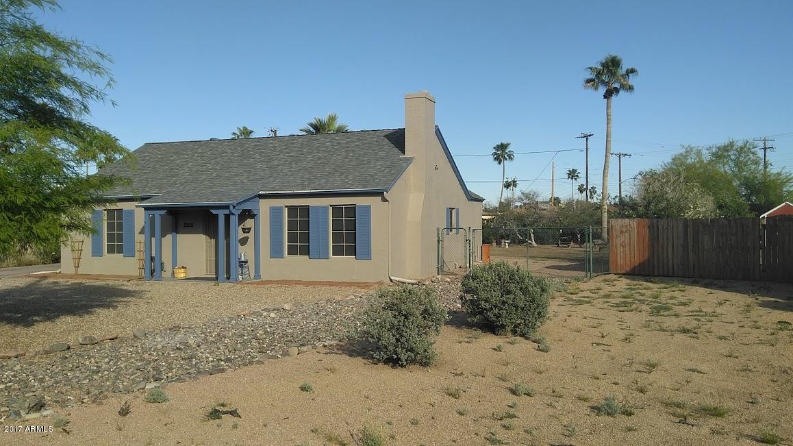 2925 N 15th Dr, Phoenix, AZ 85015 photo 2
