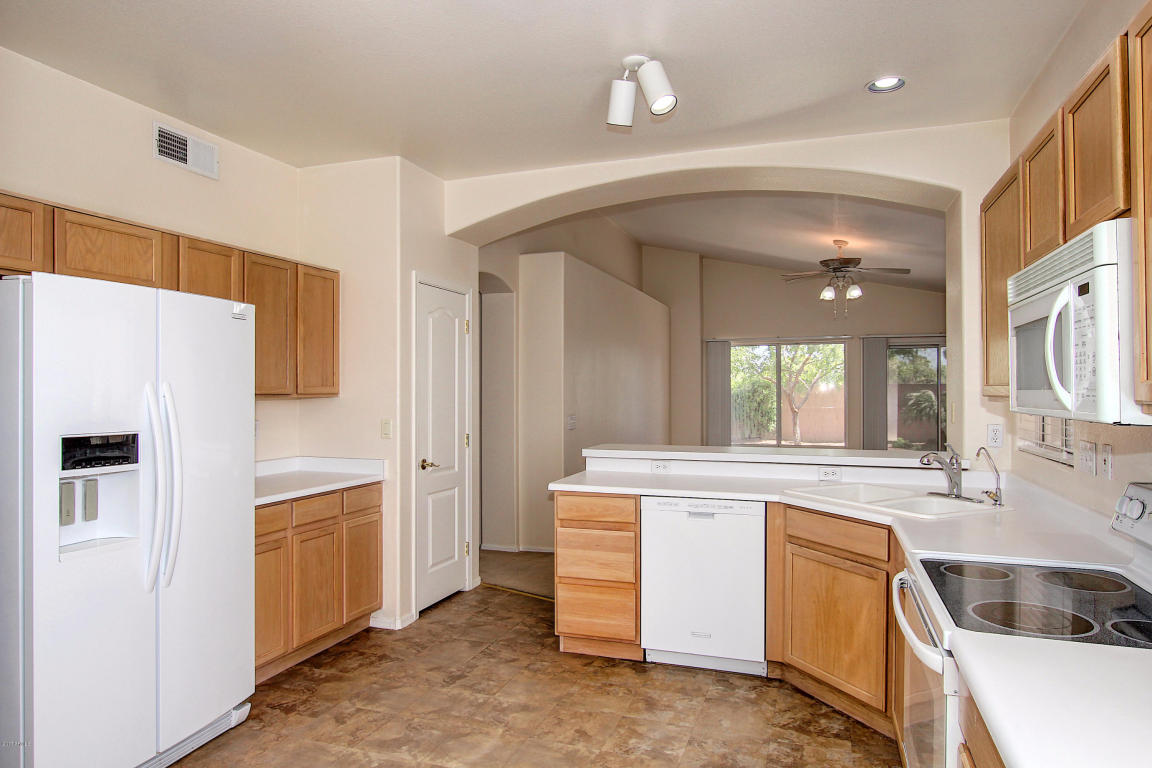 1699 S Ash St, Gilbert, AZ 85233 photo 13
