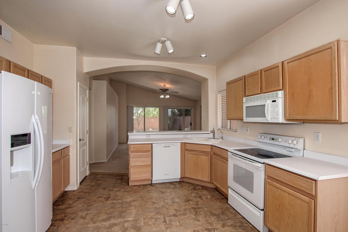 1699 S Ash St, Gilbert, AZ 85233 photo 12