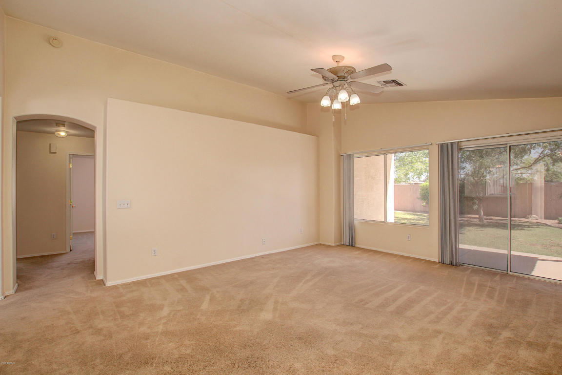 1699 S Ash St, Gilbert, AZ 85233 photo 8