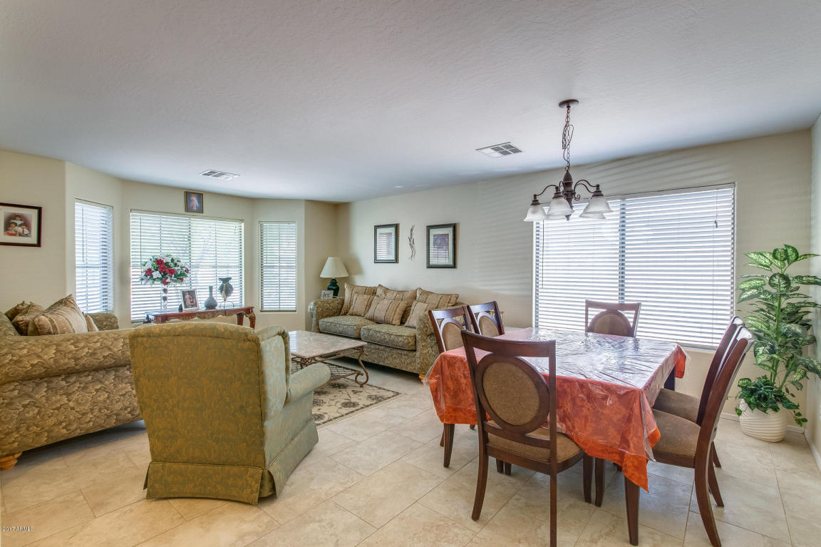 2903 S 73rd Dr, Phoenix, AZ 85043 photo 5