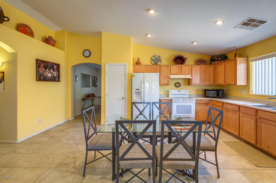 2903 S 73rd Dr, Phoenix, AZ 85043 photo 9