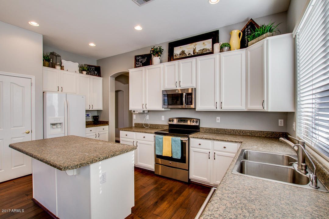 402 E Windsor Dr, Gilbert, AZ 85296 photo 10