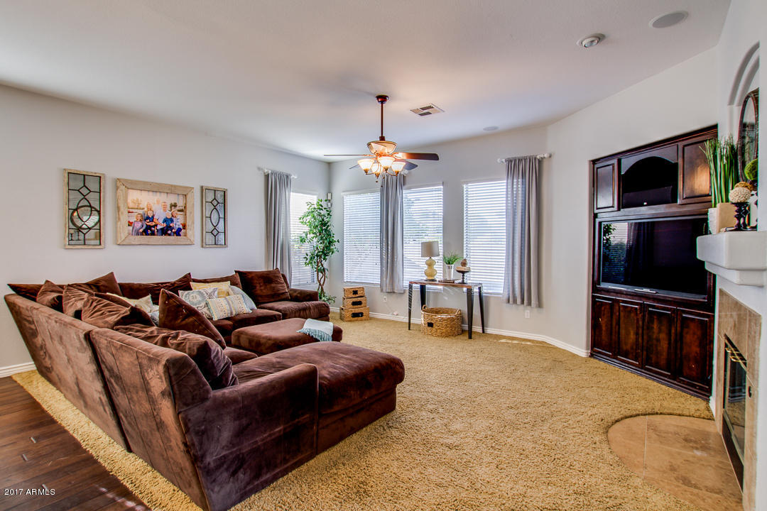 402 E Windsor Dr, Gilbert, AZ 85296 photo 14