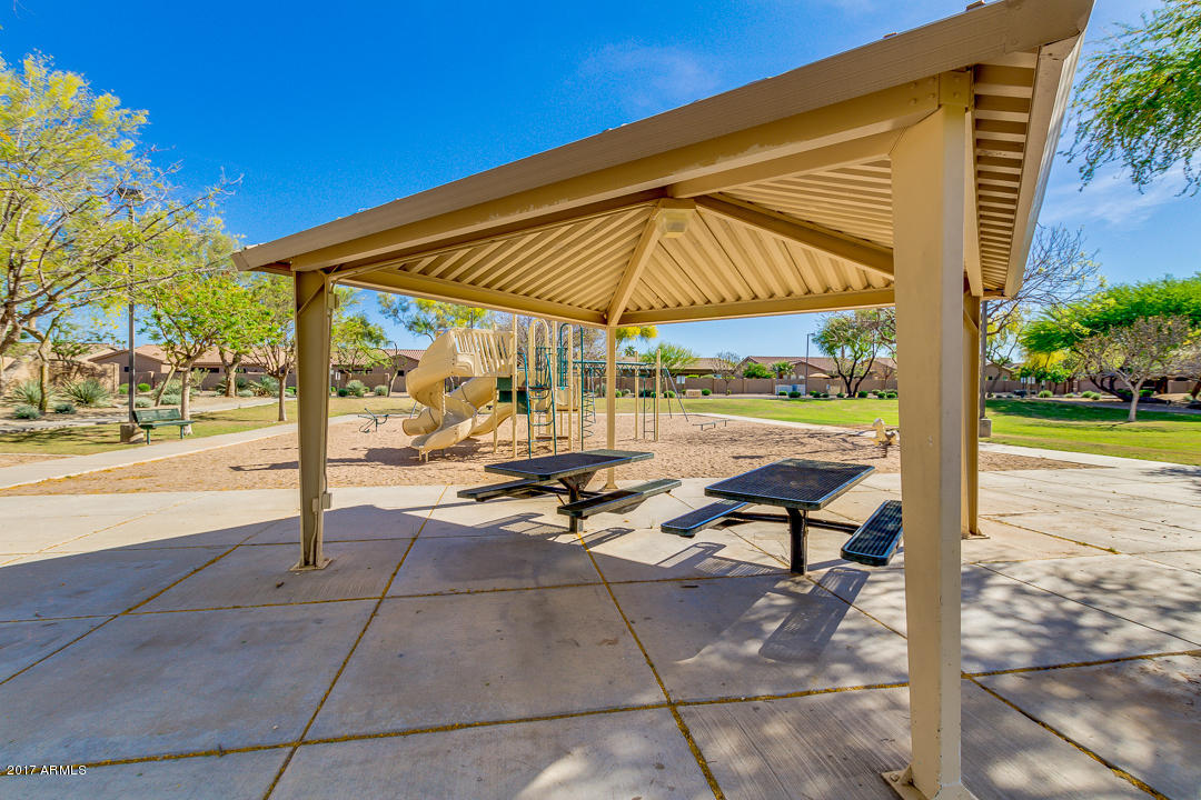 402 E Windsor Dr, Gilbert, AZ 85296 photo 50