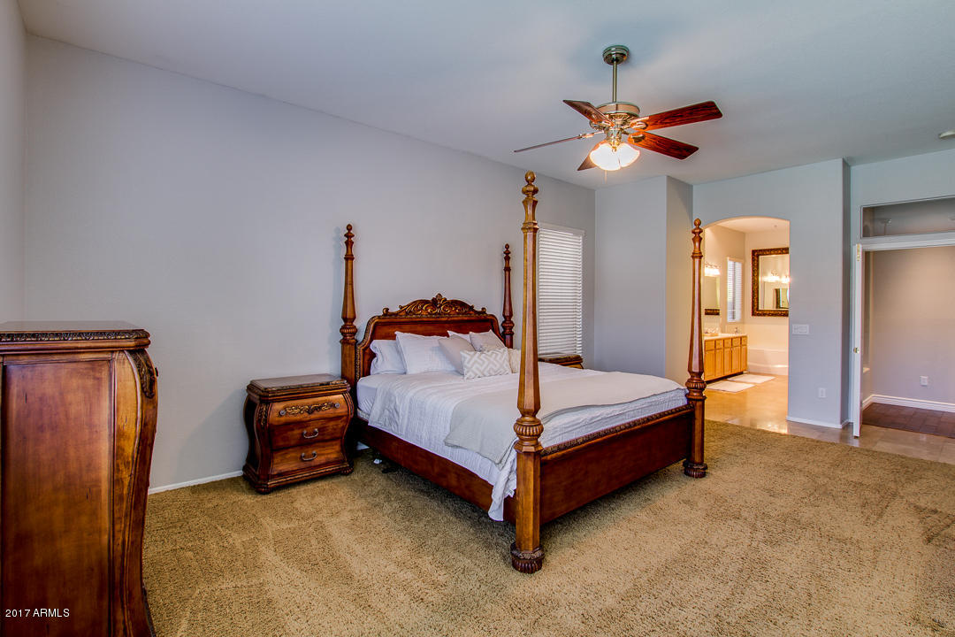 402 E Windsor Dr, Gilbert, AZ 85296 photo 21