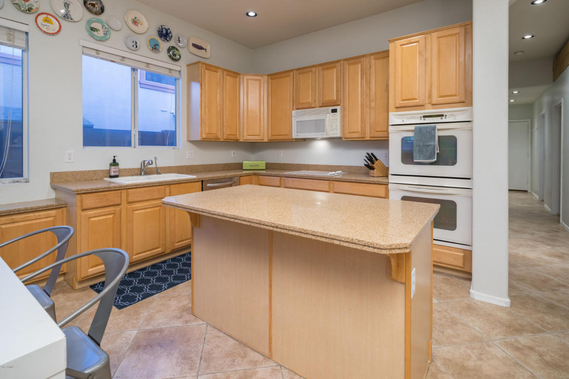 3544 E Derringer Way, Gilbert, AZ 85297 photo 4
