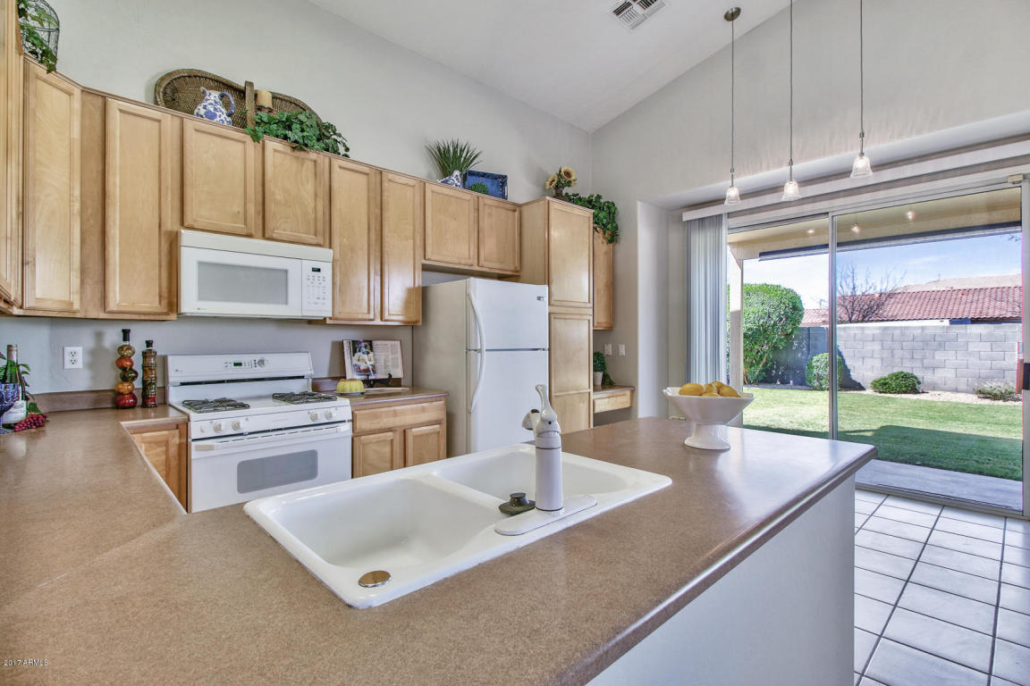 828 S Roanoke St, Gilbert, AZ 85296 photo 13