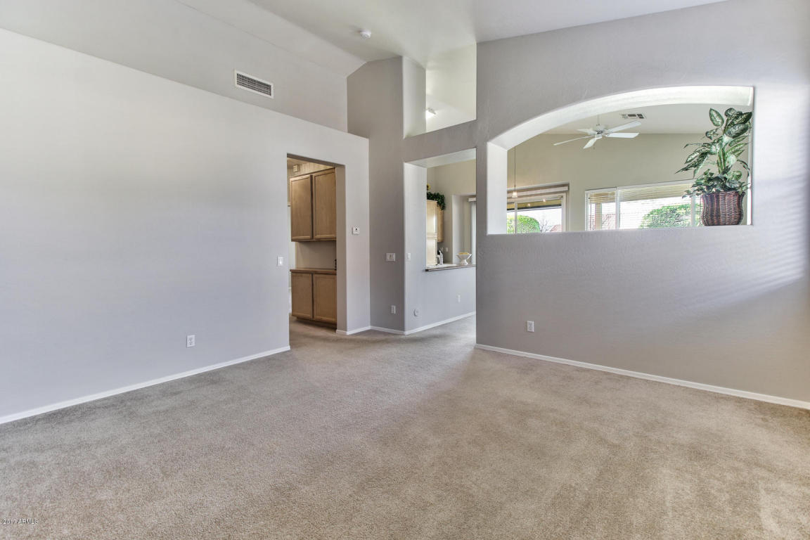 828 S Roanoke St, Gilbert, AZ 85296 photo 6