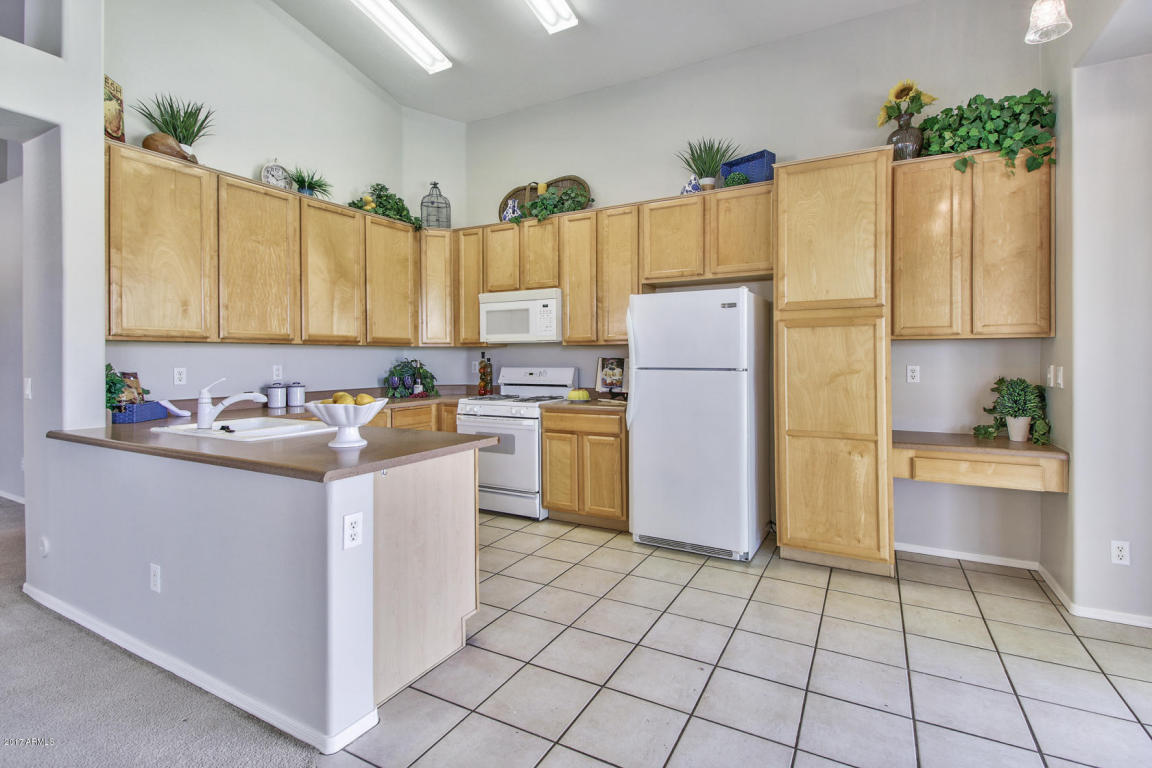 828 S Roanoke St, Gilbert, AZ 85296 photo 12