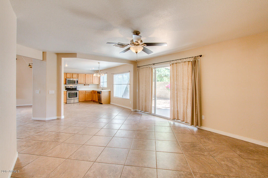161 W Desert Ct, Gilbert, AZ 85233 photo 13