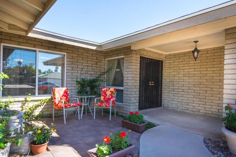 2530 E Christy Dr, Phoenix, AZ 85028 photo 3