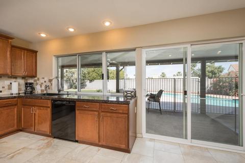 2530 E Christy Dr, Phoenix, AZ 85028 photo 11