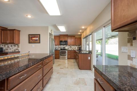 2530 E Christy Dr, Phoenix, AZ 85028 photo 10