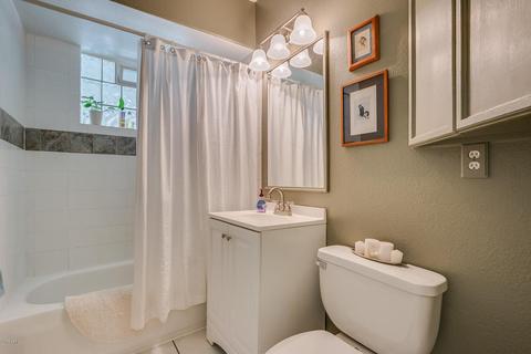 2821 E Osborn Rd, Phoenix, AZ 85016 photo 8