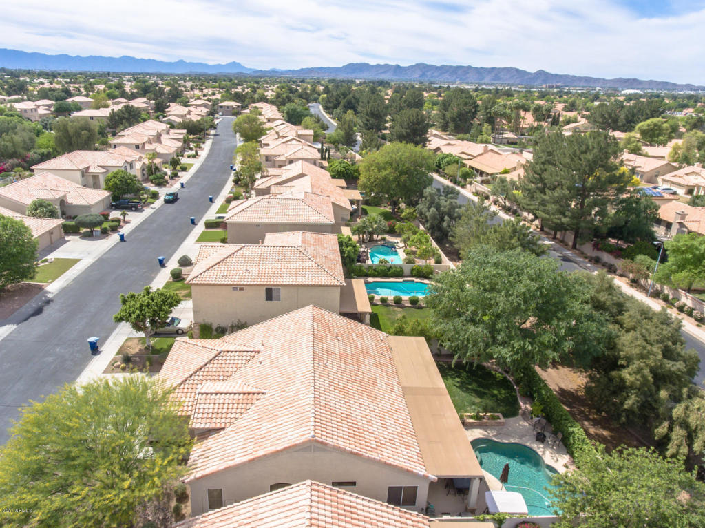 774 E Maria Ln, Tempe, AZ 85284 photo 4