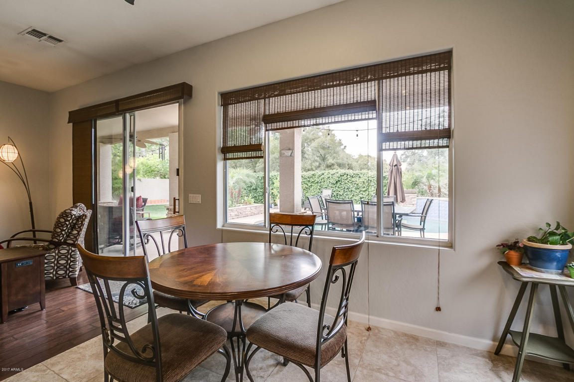 774 E Maria Ln, Tempe, AZ 85284 photo 10