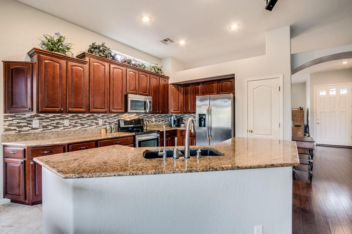 774 E Maria Ln, Tempe, AZ 85284 photo 11