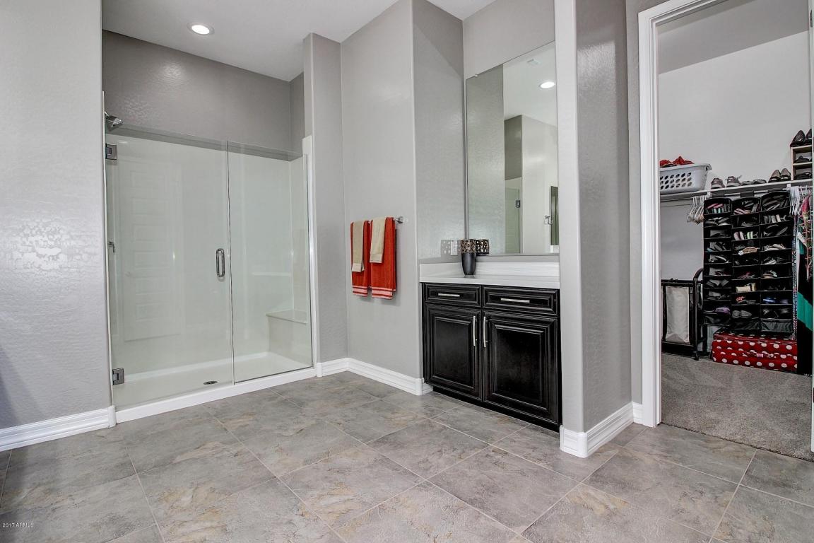 3917 E Peartree Ln, Gilbert, AZ 85298 photo 37