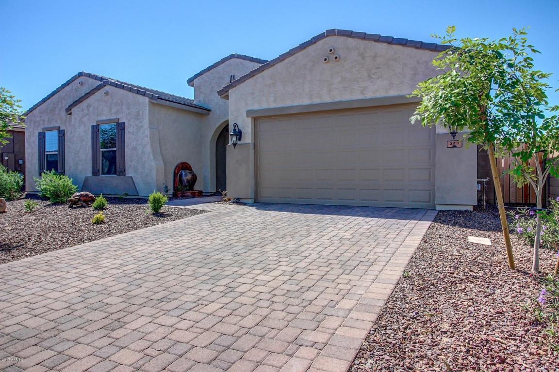 3917 E Peartree Ln, Gilbert, AZ 85298 photo 2