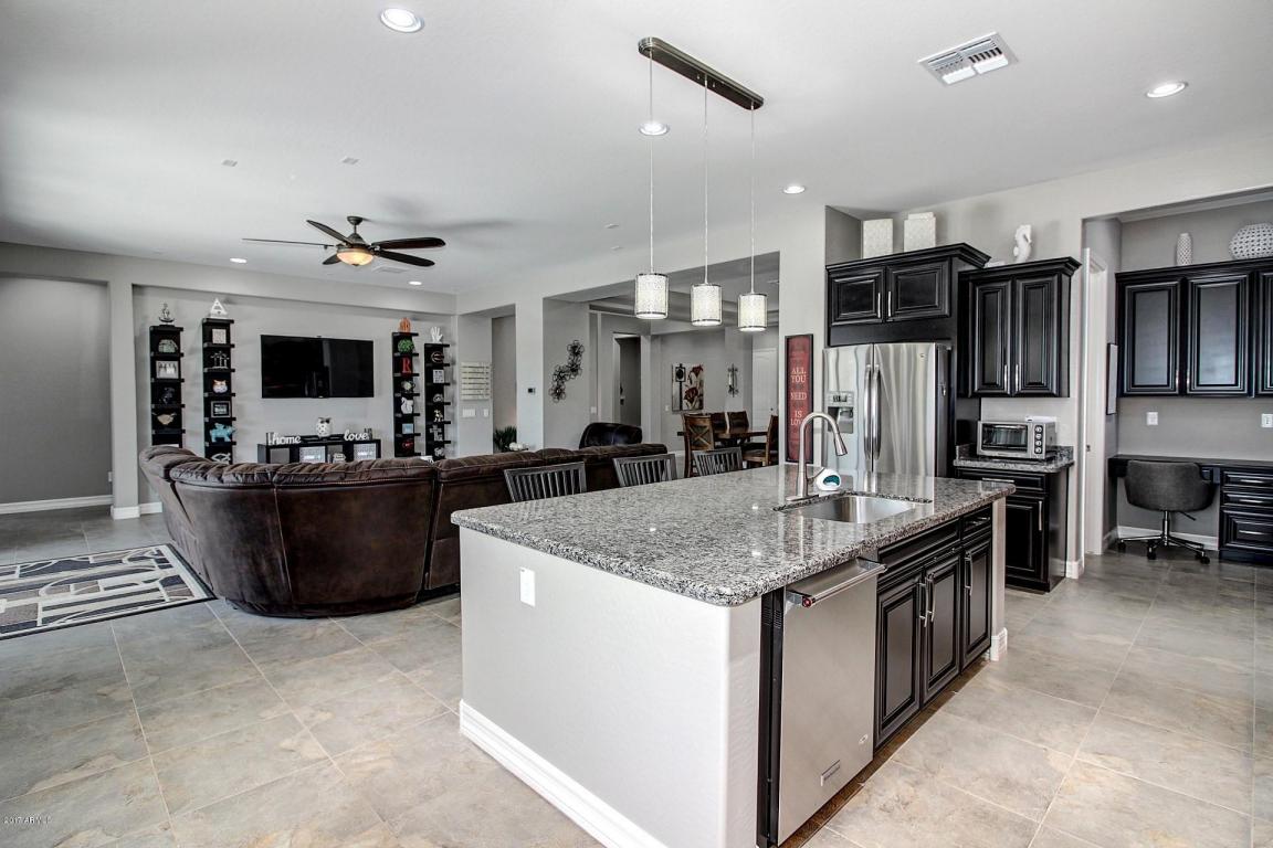 3917 E Peartree Ln, Gilbert, AZ 85298 photo 27
