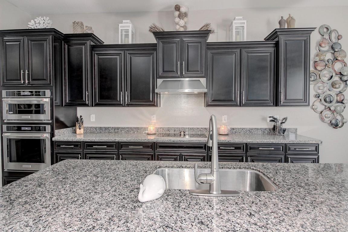 3917 E Peartree Ln, Gilbert, AZ 85298 photo 19