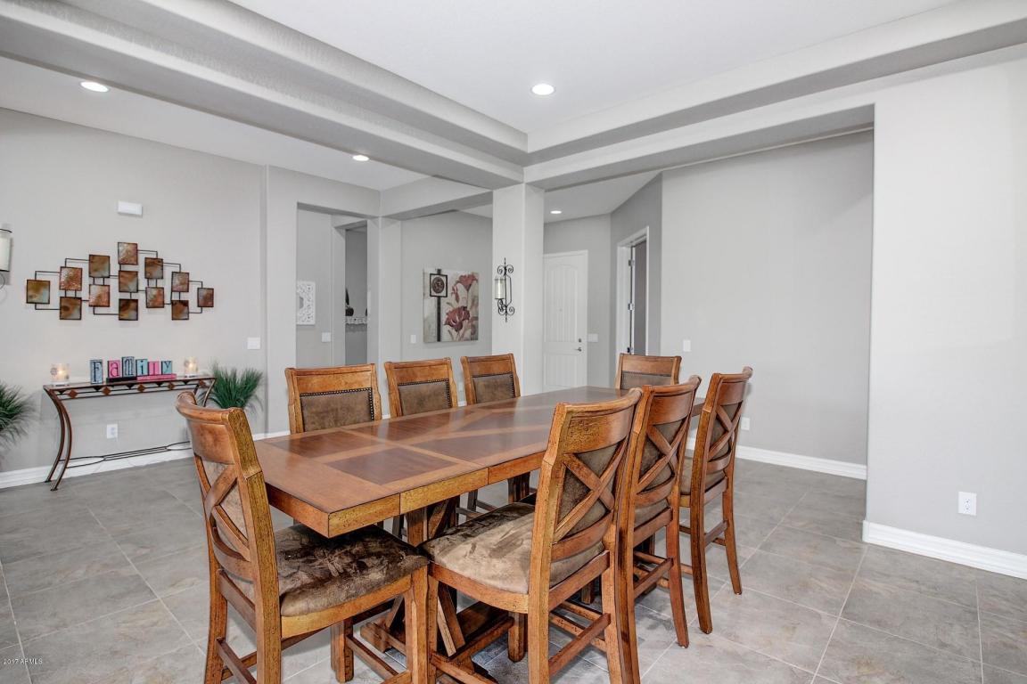 3917 E Peartree Ln, Gilbert, AZ 85298 photo 9
