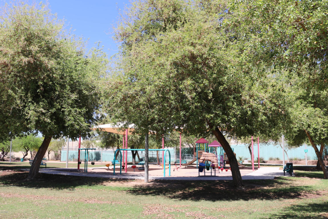 2065 E Greenway Dr, Tempe, AZ 85282 photo 27