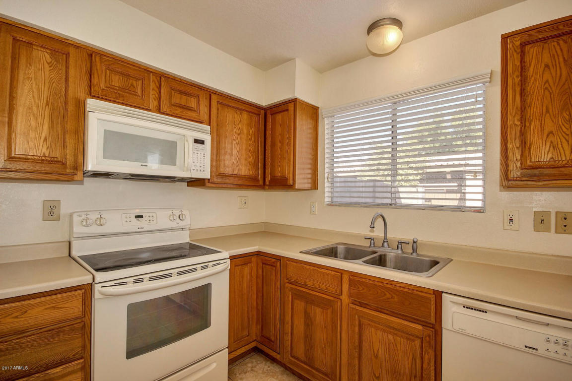 1009 E Bendix Dr, Tempe, AZ 85283 photo 7