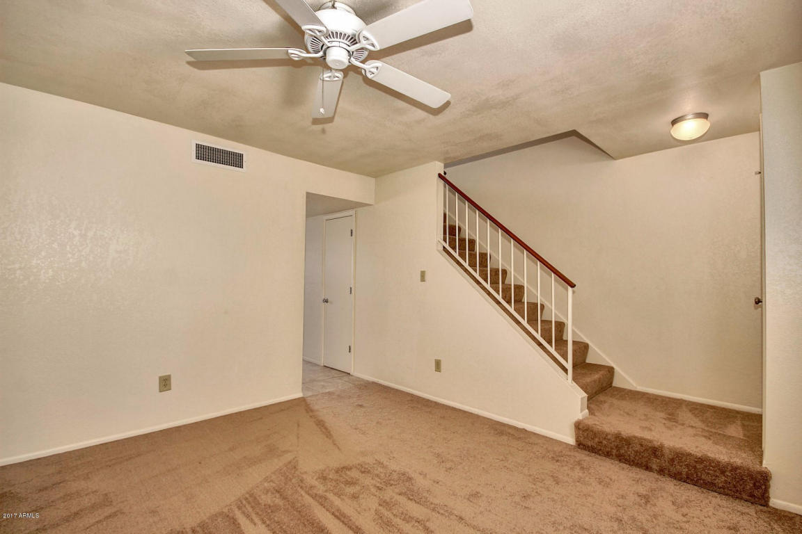 1009 E Bendix Dr, Tempe, AZ 85283 photo 4