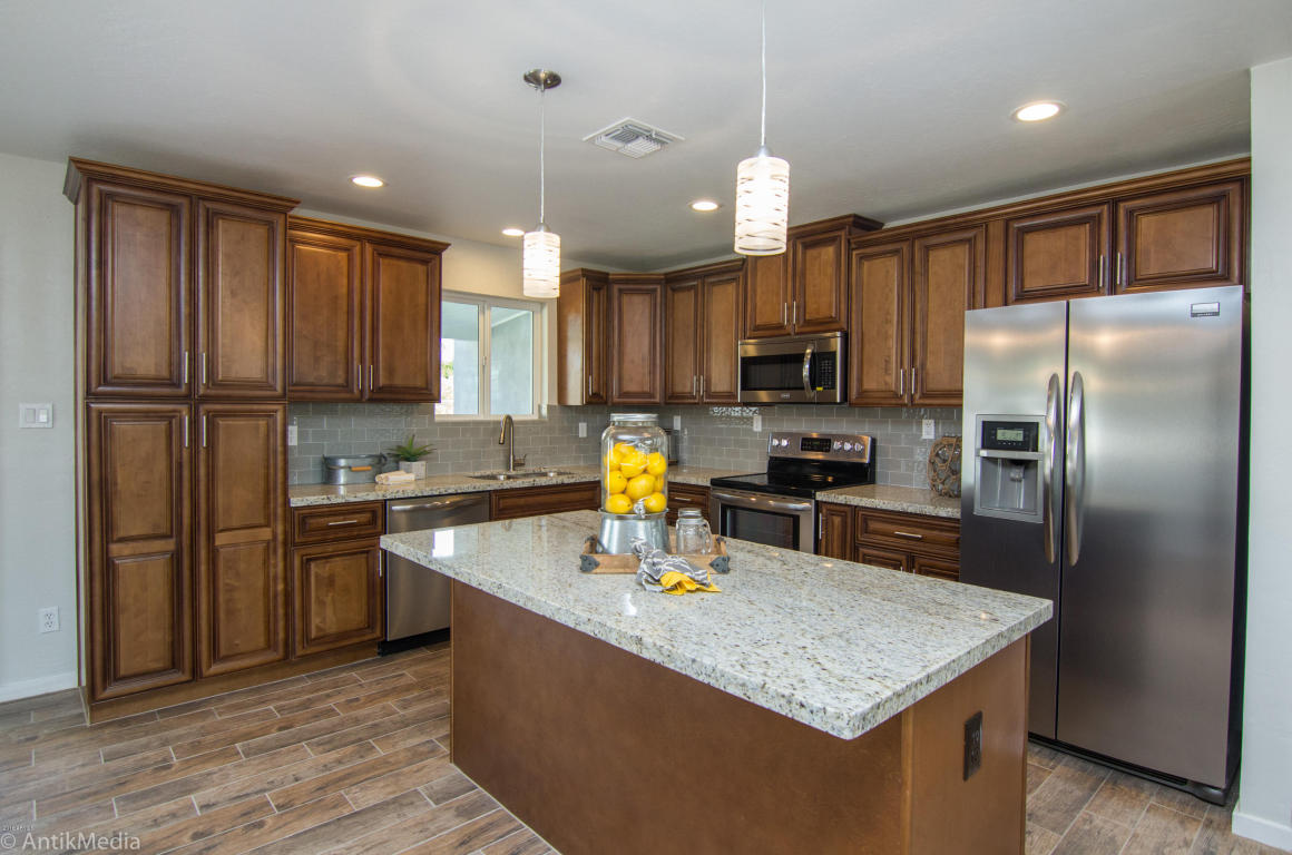 2450 E Contention Mine Rd, Phoenix, AZ 85032 photo 4