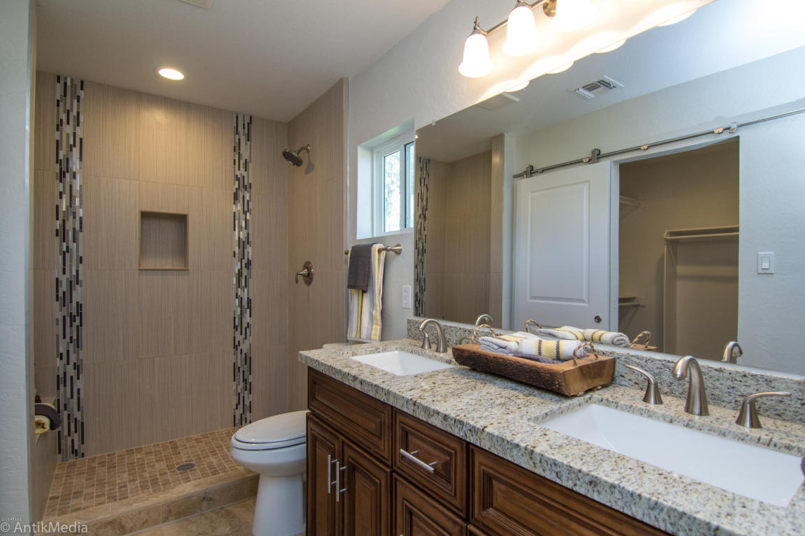 2450 E Contention Mine Rd, Phoenix, AZ 85032 photo 12