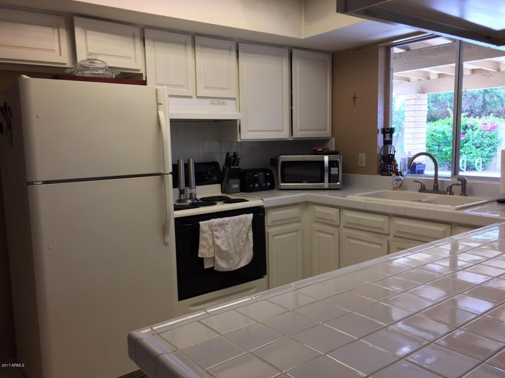 3935 E Shaw Butte Dr, Phoenix, AZ 85028 photo 7