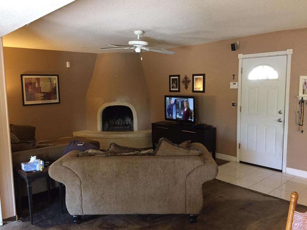 3935 E Shaw Butte Dr, Phoenix, AZ 85028 photo 4