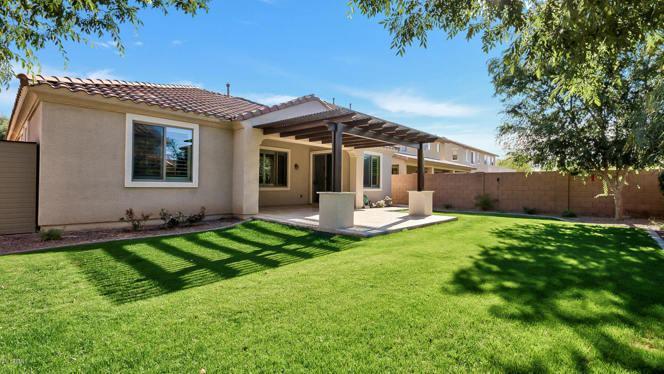 716 E Hummingbird Way, Gilbert, AZ 85297 photo 32