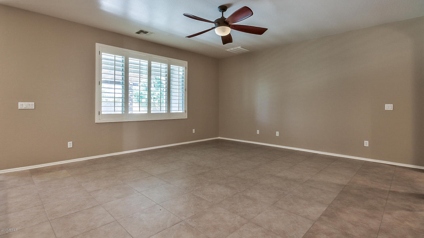 716 E Hummingbird Way, Gilbert, AZ 85297 photo 6