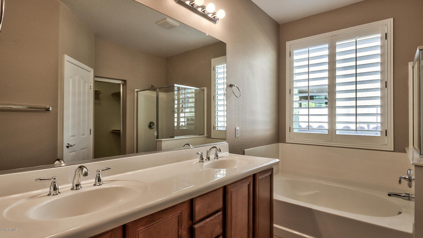 716 E Hummingbird Way, Gilbert, AZ 85297 photo 26