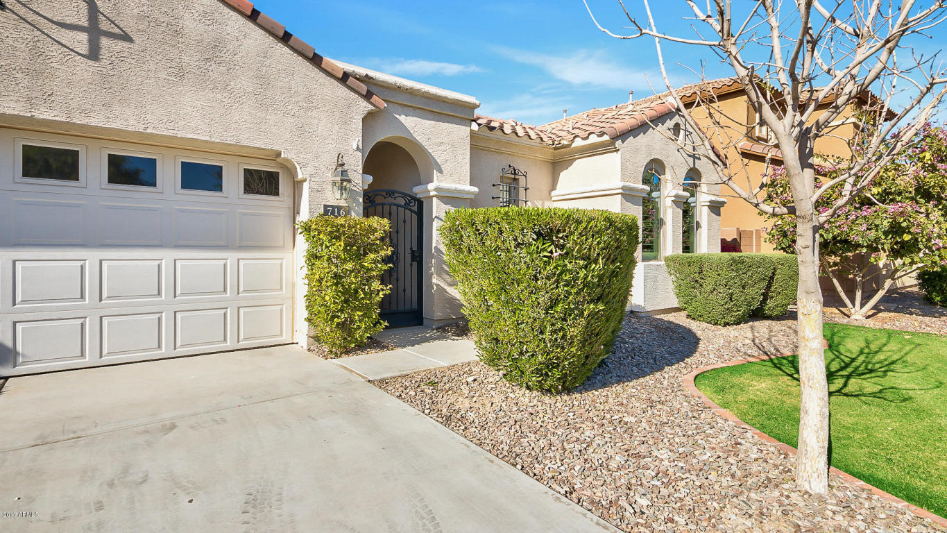 716 E Hummingbird Way, Gilbert, AZ 85297 photo 2