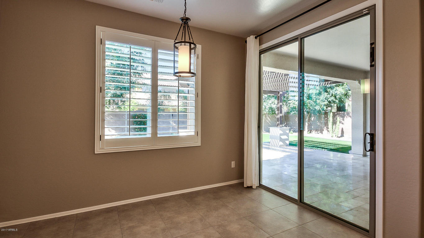 716 E Hummingbird Way, Gilbert, AZ 85297 photo 15