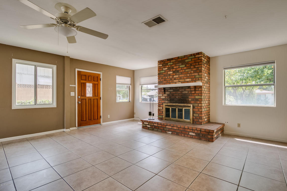 810 E Palmaire Ave, Phoenix, AZ 85020 photo 19