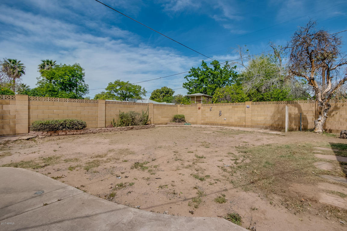 810 E Palmaire Ave, Phoenix, AZ 85020 photo 11