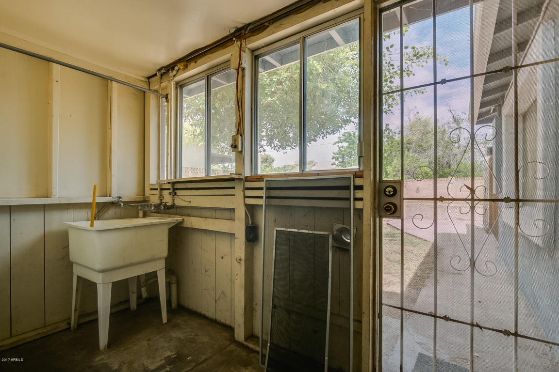 810 E Palmaire Ave, Phoenix, AZ 85020 photo 42