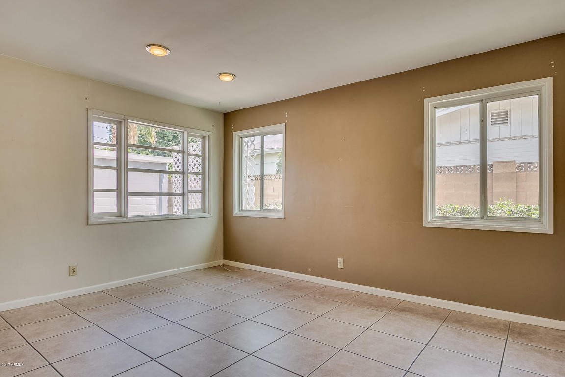 810 E Palmaire Ave, Phoenix, AZ 85020 photo 21