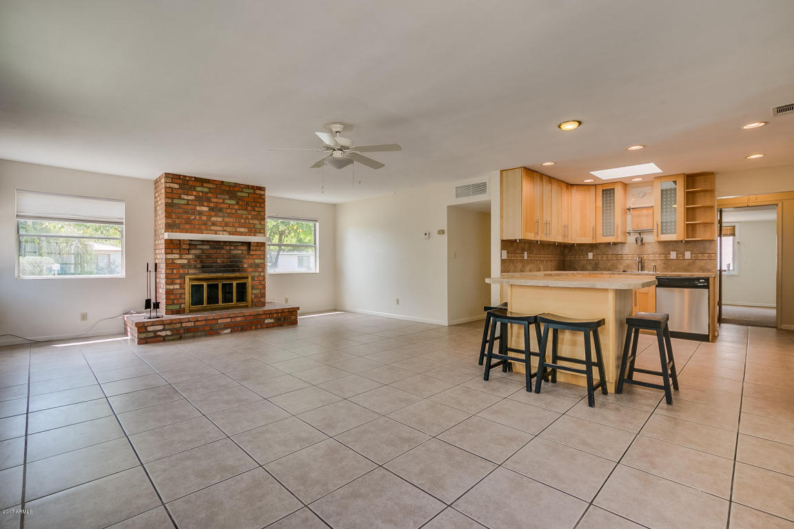 810 E Palmaire Ave, Phoenix, AZ 85020 photo 23