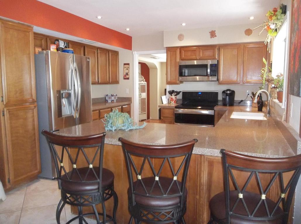1325 E Rowlands Ln, Phoenix, AZ 85022 photo 8