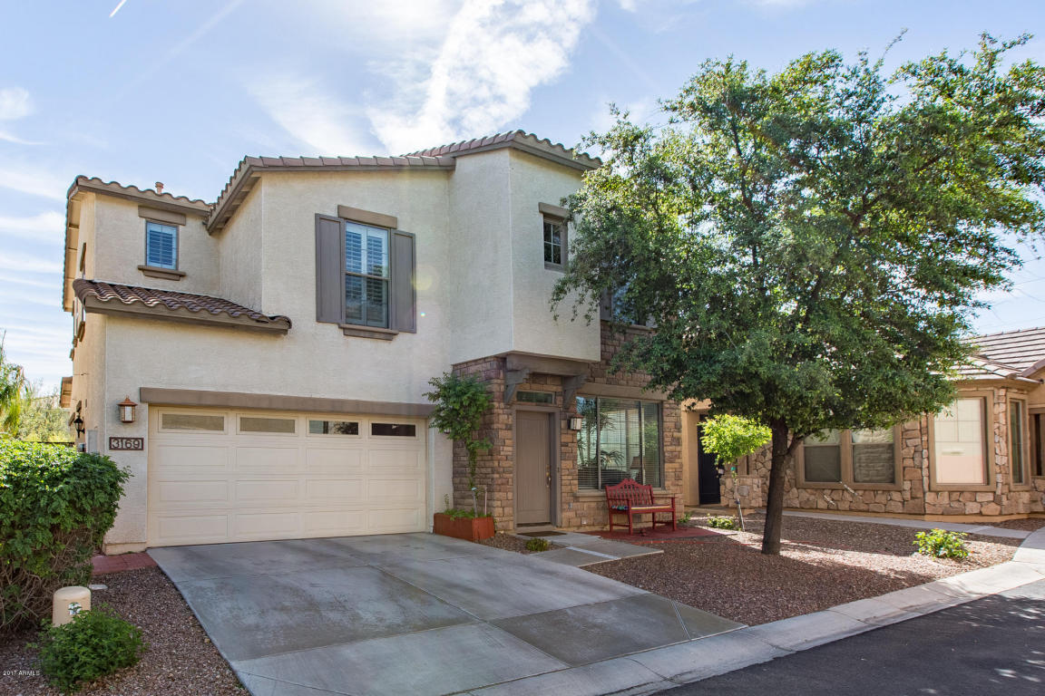 3169 S Southwind Dr, Gilbert, AZ 85295 photo 2