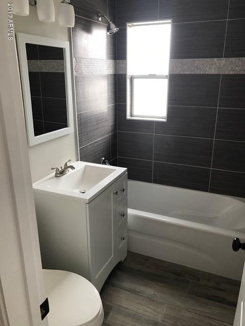 3238 E Holly St, Phoenix, AZ 85008 photo 5