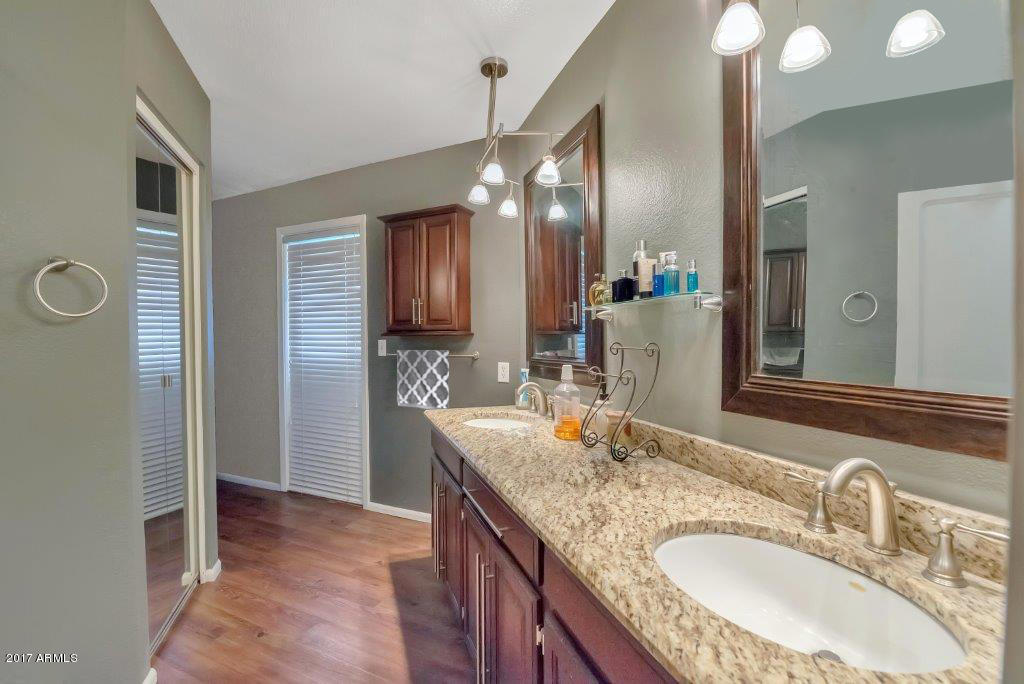 5206 E Coronado Cir, Phoenix, AZ 85044 photo 10